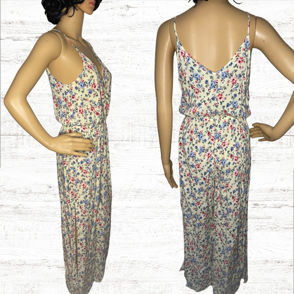 Floral Jumpsuit - Picture 8 of 10